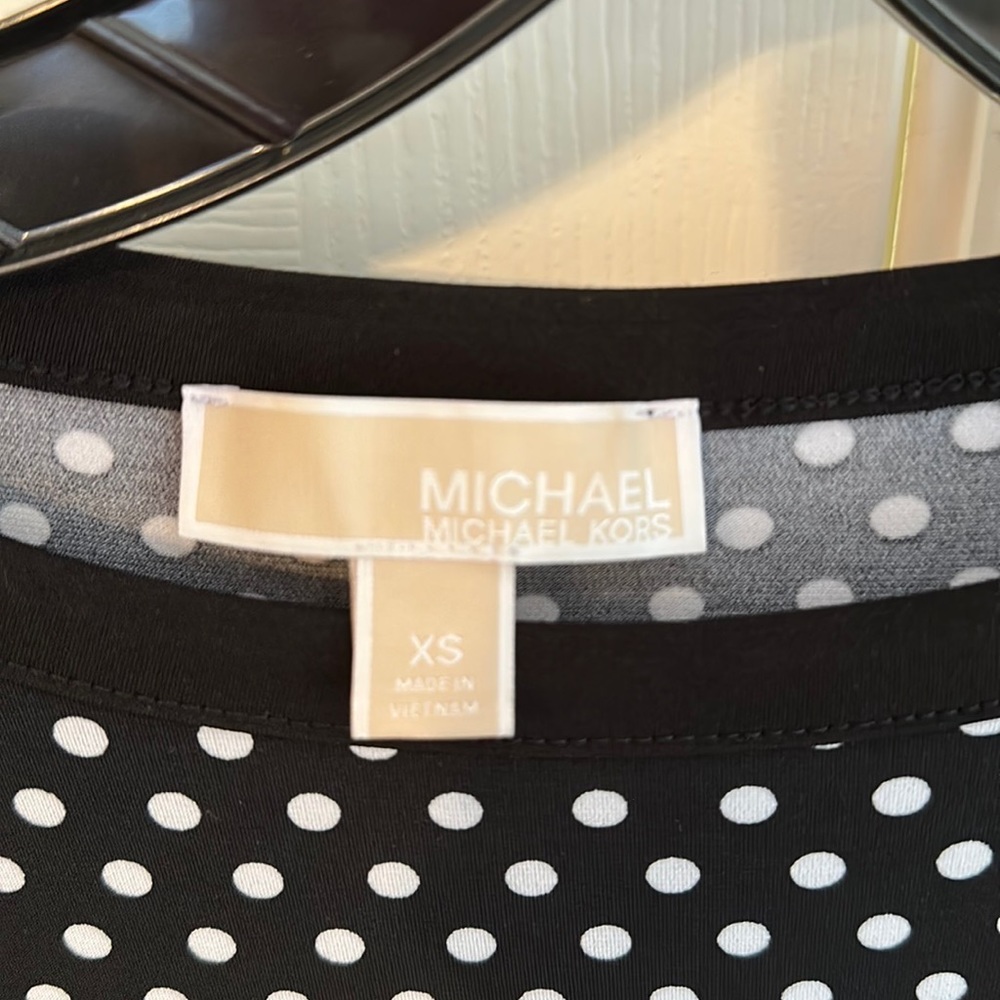 Michael Kors XS like new wore once